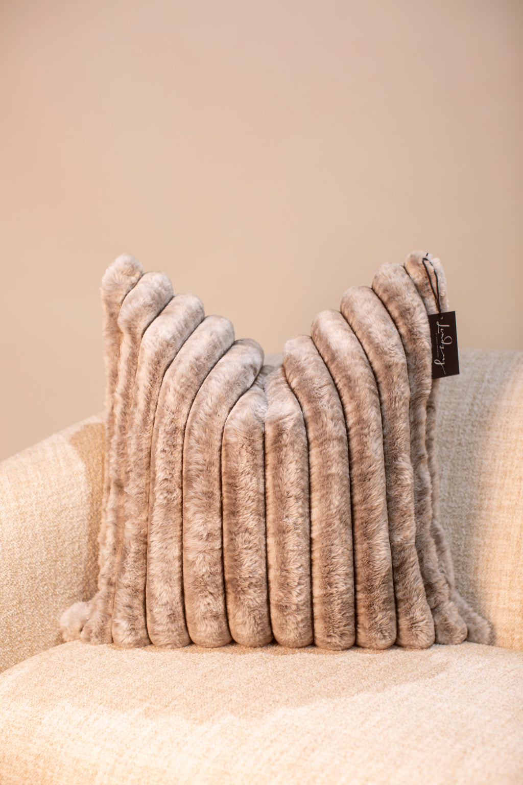 Mont Blanc Fur Pillow – 24” x 24”