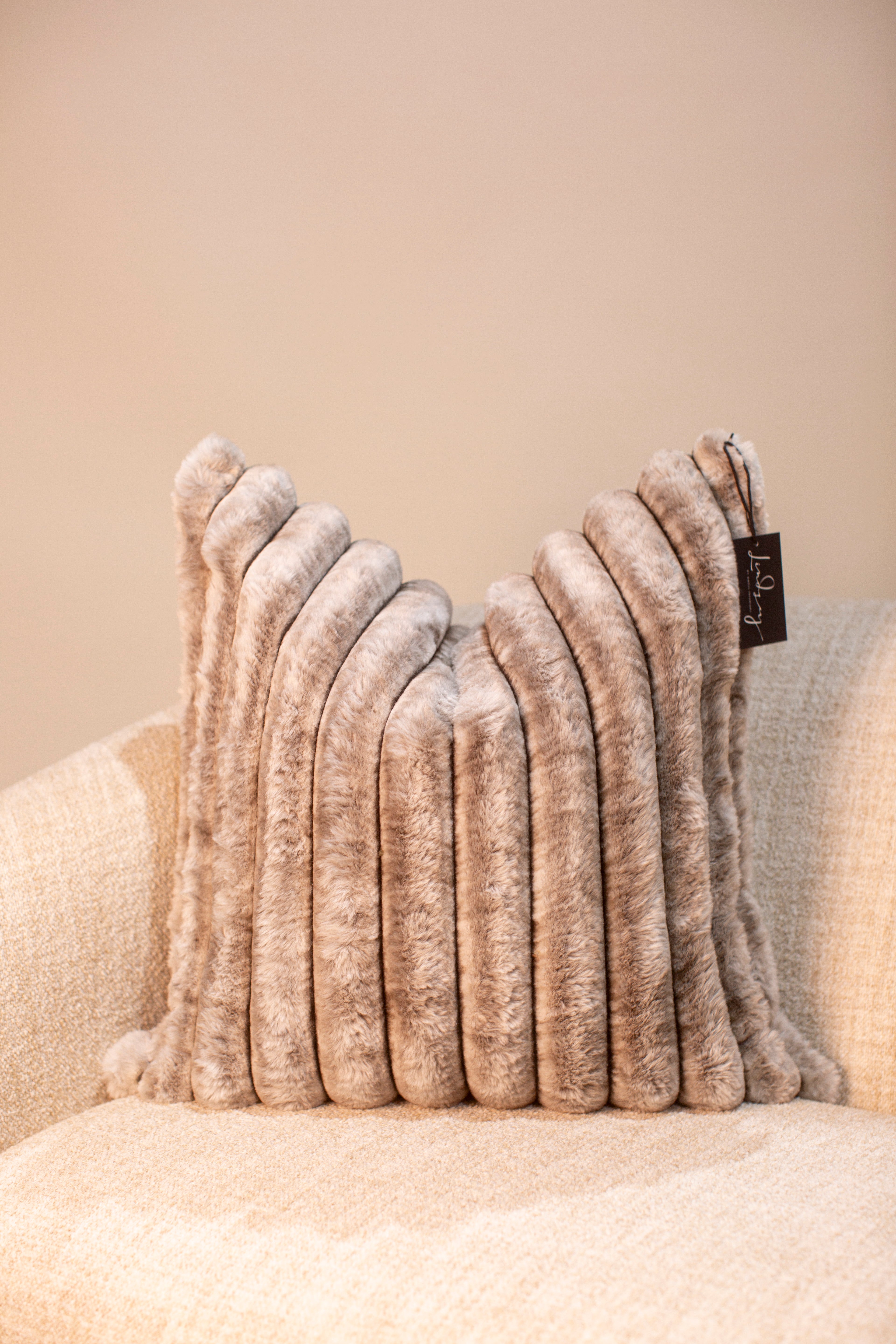 Mont Blanc Fur Pillow – 24” x 24”